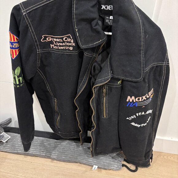 Nicely Embroidered Rodeo Sponsor Jacket - Picture 1 of 7